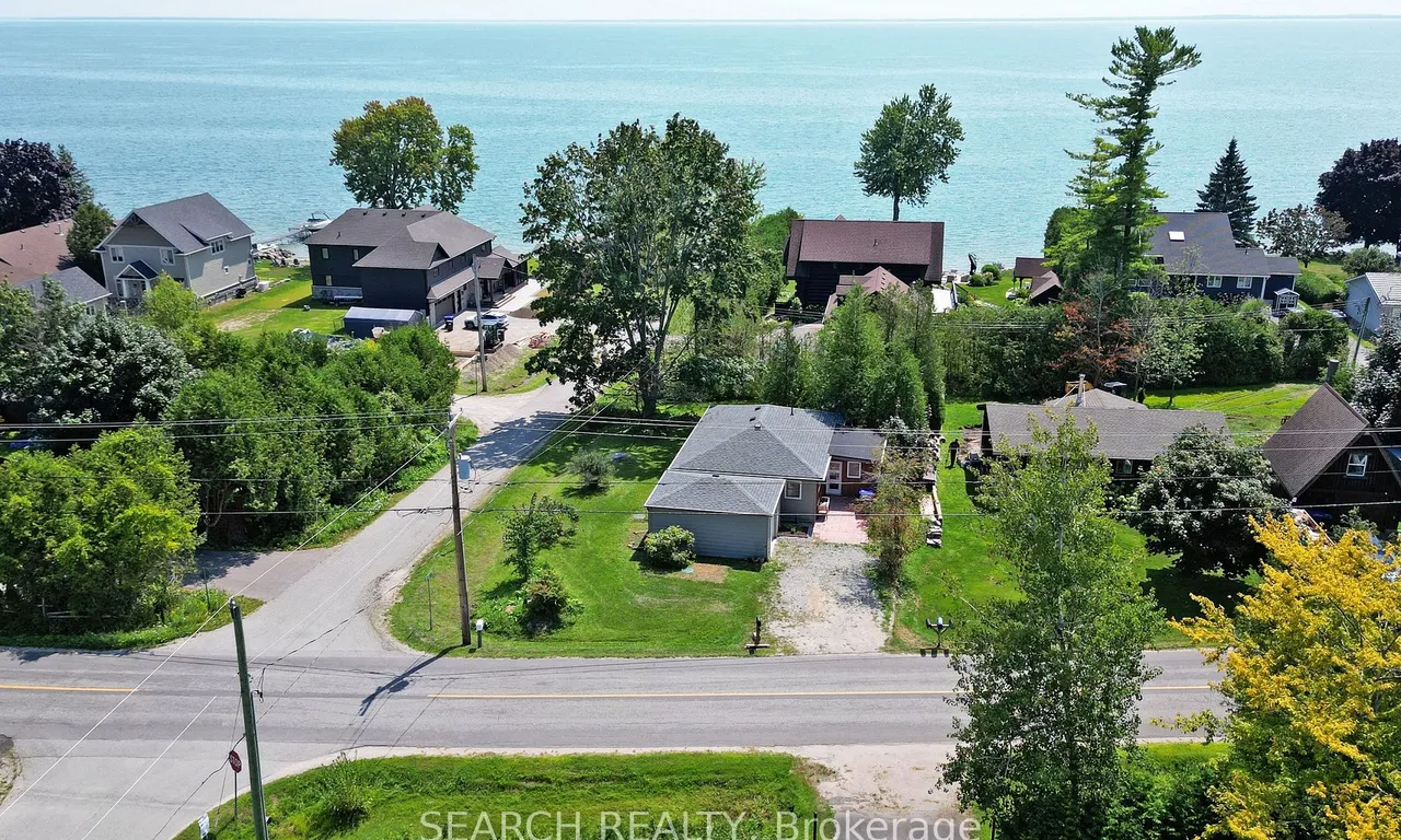 71 Lakeshore Rd, Oro-Medonte, ON L0L 2E0