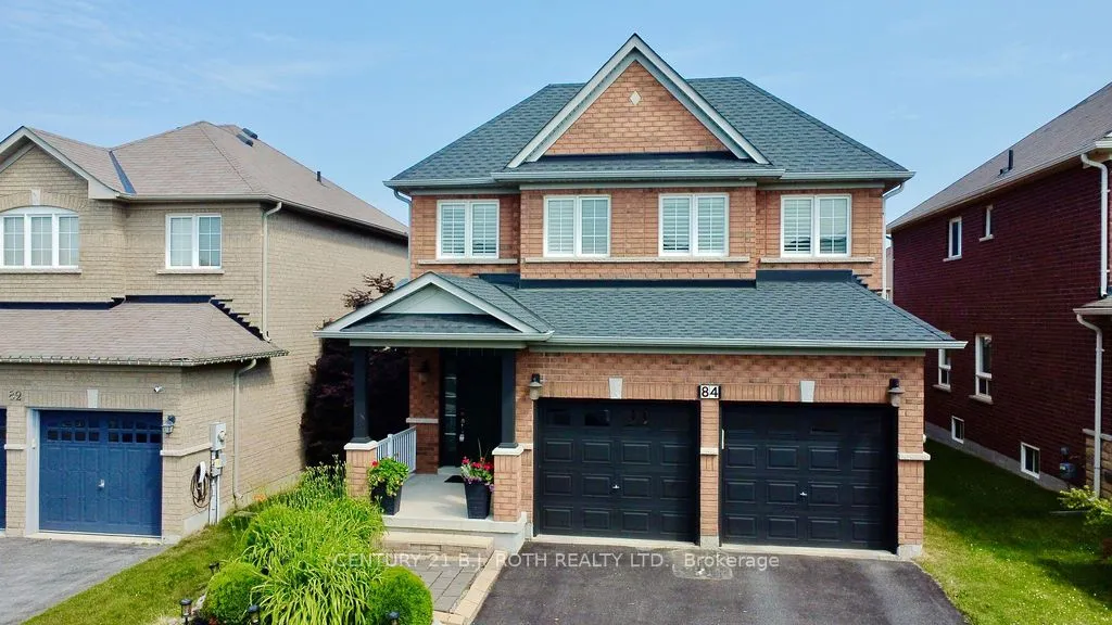 84 Monarchy St, Barrie, ON L4M 0E3