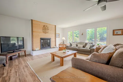 2161 Coopers Falls Rd, Severn, ON L0K 2B0