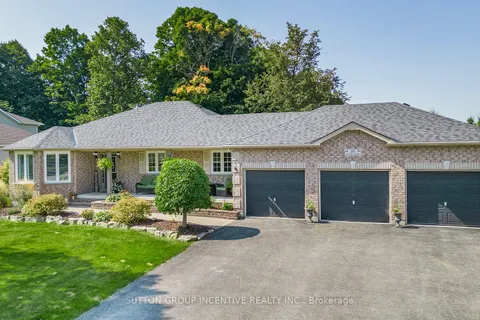 35 O&apos;Neill Circ, Springwater, ON L0L 2K0