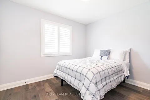 786 Ney Ave, Tay, ON L0K 1R0