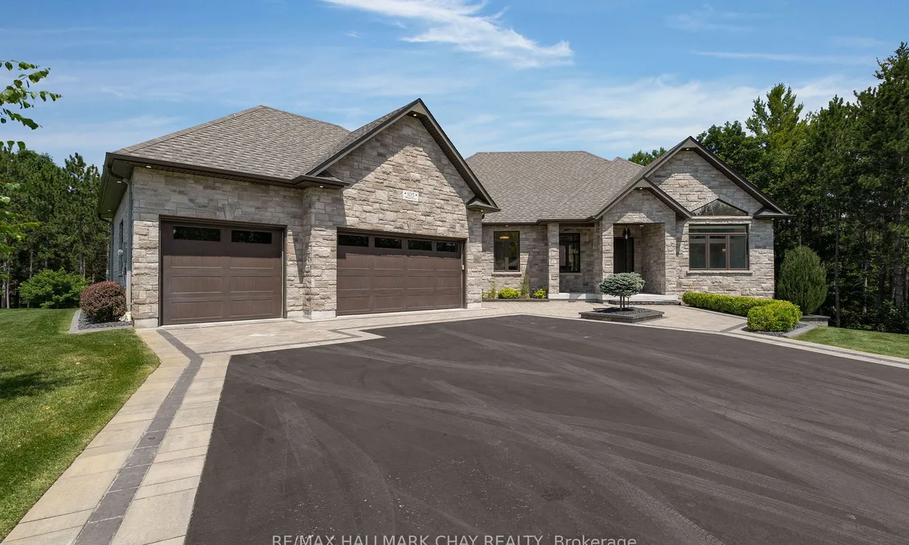 105 Mennill Dr, Springwater, ON L0L 1Y3