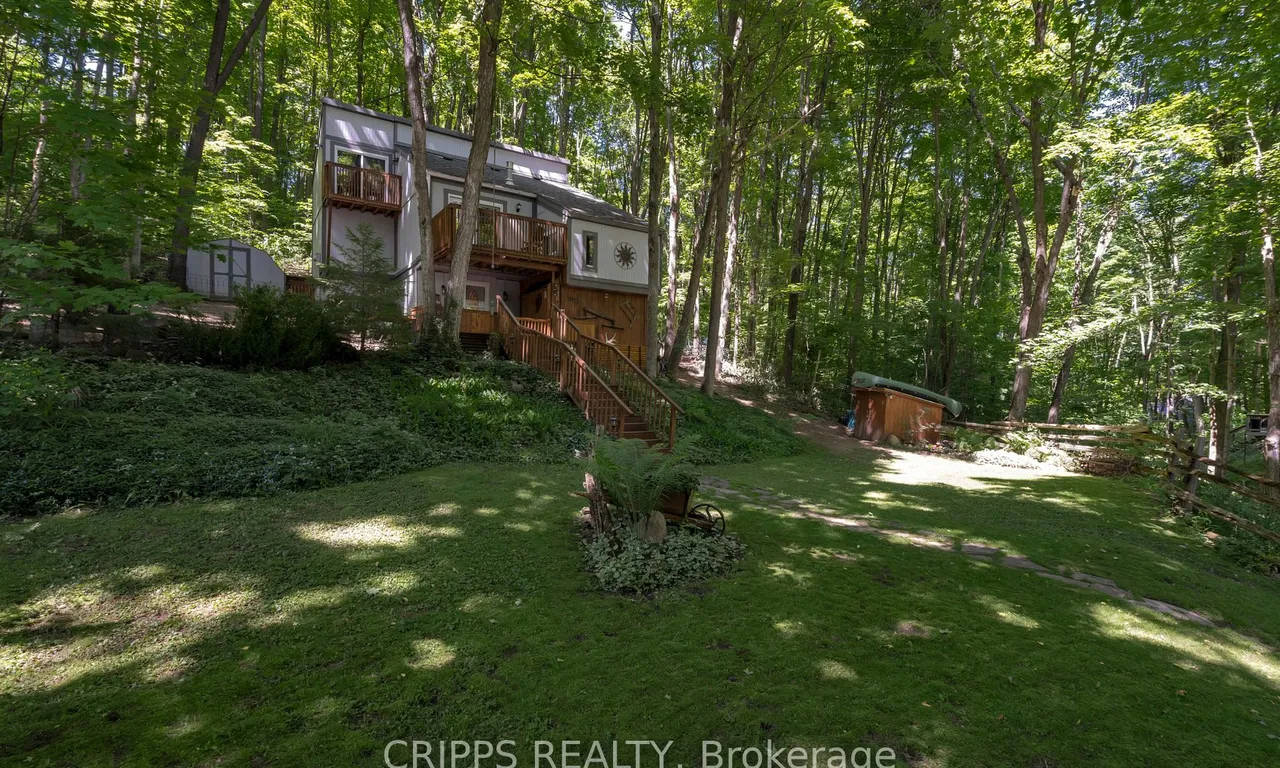 13 Cayuga Crt, Oro-Medonte, ON L0K 1E0