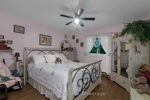 13 Cayuga Crt, Oro-Medonte, ON L0K 1E0