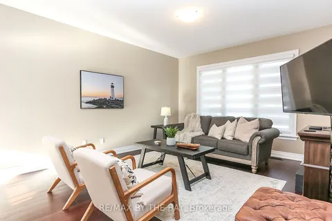 53 Edgewater Rd, Wasaga Beach, ON L9Z 2W3