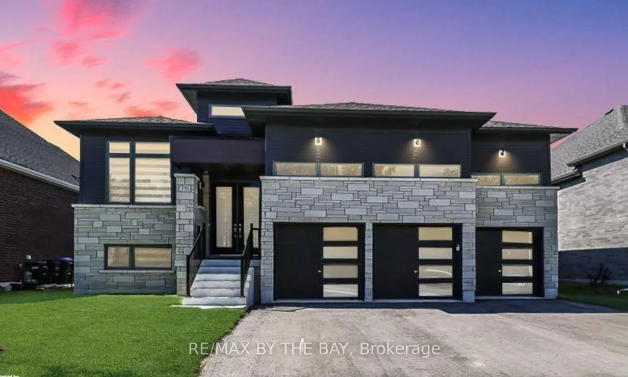 370 Ramblewood Dr, Wasaga Beach, ON L9Z 0L5