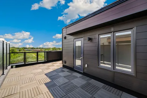146 Elgin St, Orillia, ON L3V 1S7