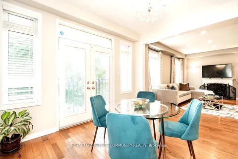 116 Winchester Terr, Barrie, ON L4M 0B3