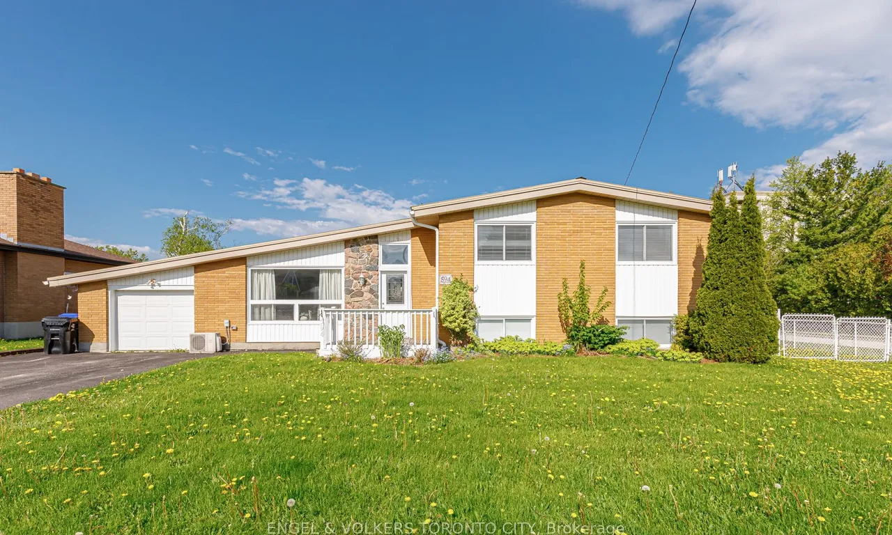 594 Oak St, Collingwood, ON L9Y 2Z1