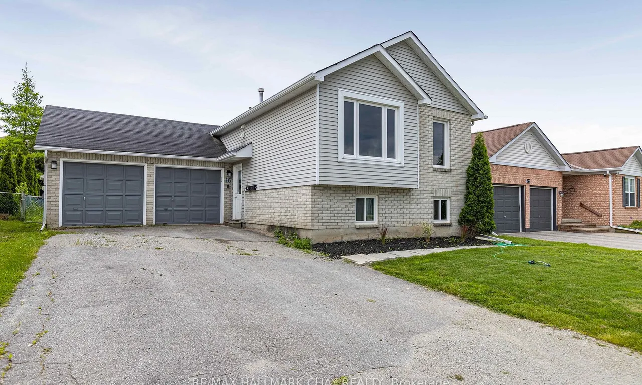 16 HERRELL Ave, Barrie, ON L4N 6T5