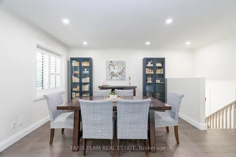 218 Peter St, Oro-Medonte, ON L0K 2C0