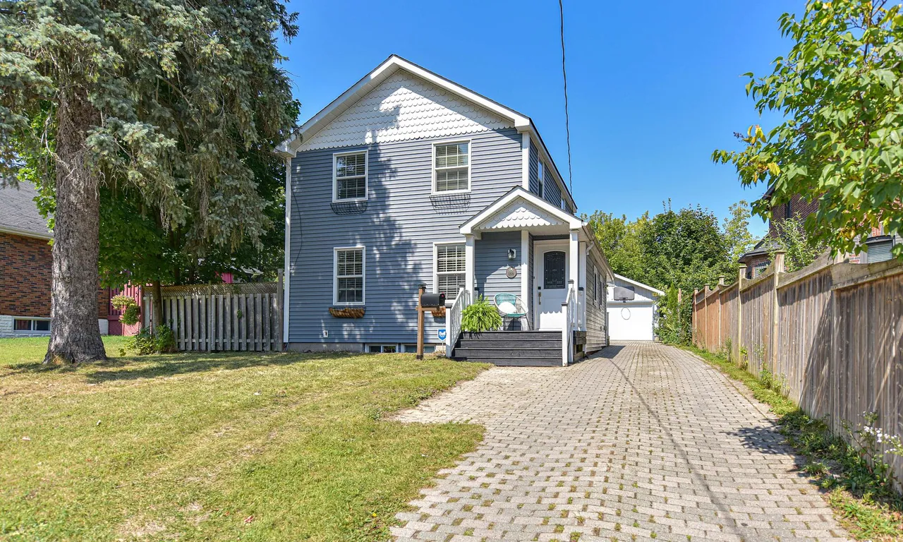 188 Nottawasaga St, Orillia, ON L3V 3K1