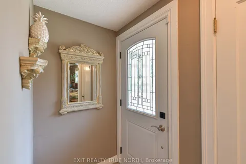 188 Nottawasaga St, Orillia, ON L3V 3K1