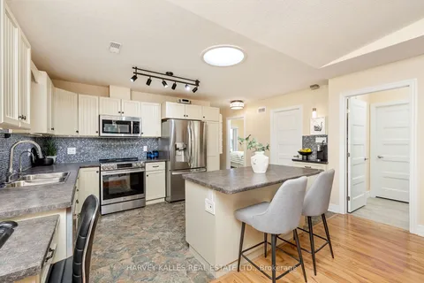 15 Chestnut Lane, Wasaga Beach, ON L9Z 0G4