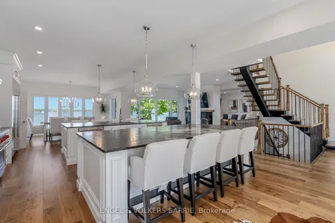 376 Brewery Lane, Orillia, ON L3V 7H8