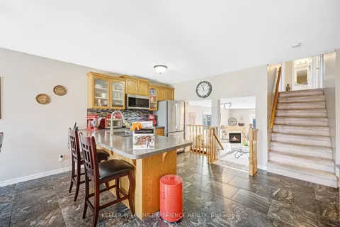 57 Downing Cres, Barrie, ON L4N 8V6