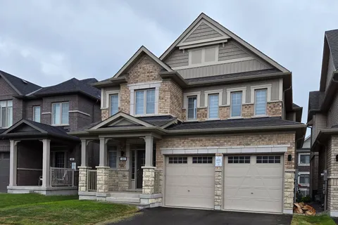 46 COPPERHILL Hts, Barrie, ON L9S 2Z4
