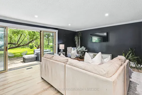 6278 Vancise Crt, Clearview, ON L9Z 2G5