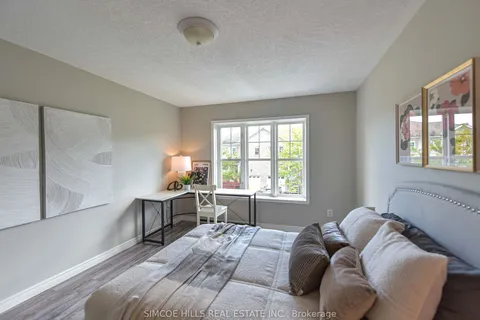 800 West Ridge Blvd, Orillia, ON L3V 0A1