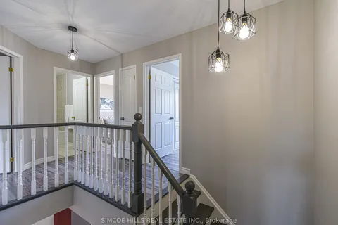 800 West Ridge Blvd, Orillia, ON L3V 0A1