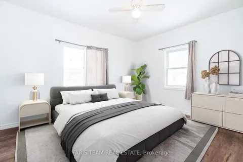 549 King St, Midland, ON L4R 3N6