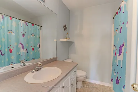 62 Nicole Marie Ave, Barrie, ON L4M 6Y6
