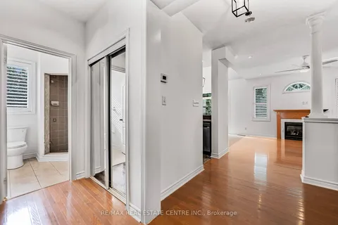 156 41st St, Wasaga Beach, ON L9Z 0B3