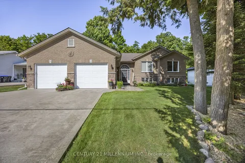89 Trout Lane, Tiny, ON L9M 0J1