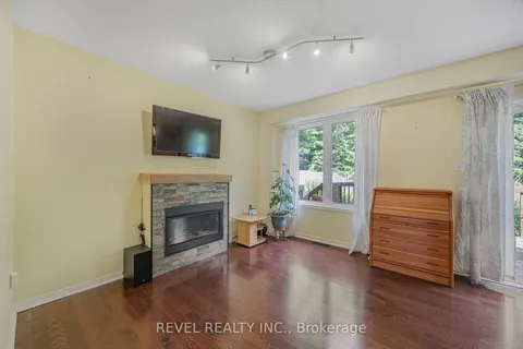 158 Southwinds Cres, Midland, ON L4R 0A3