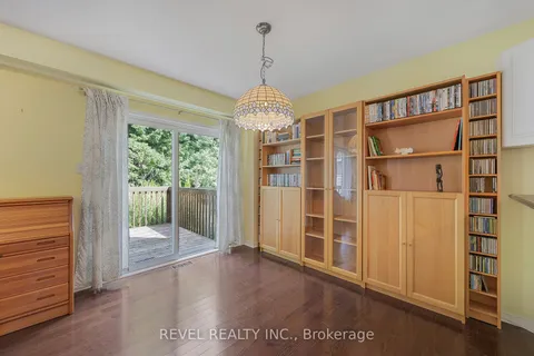 158 Southwinds Cres, Midland, ON L4R 0A3