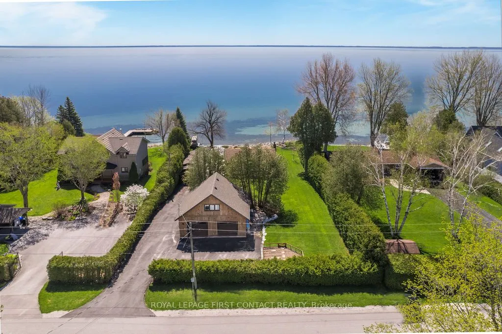 81 Parkside Dr, Oro-Medonte, ON L0L 1T0