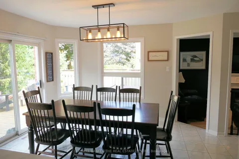 366 Cundles Rd, Barrie, ON L4N 7C8