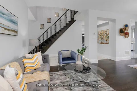 109 Rugman Cres, Springwater, ON L9X 1S8