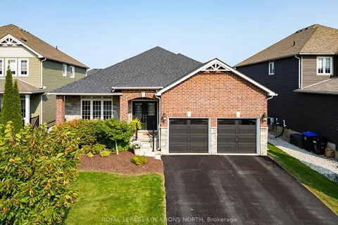51 Clark St, Collingwood, ON L9Y 0H8