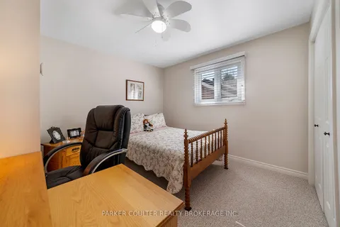 206 Mccrea Dr, Clearview, ON L0M 1S0