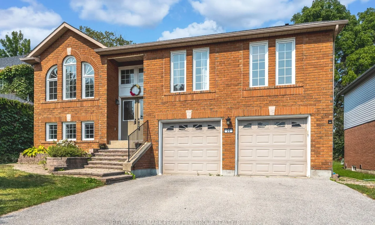20 Frontier Ave, Orillia, ON L3V 7S8