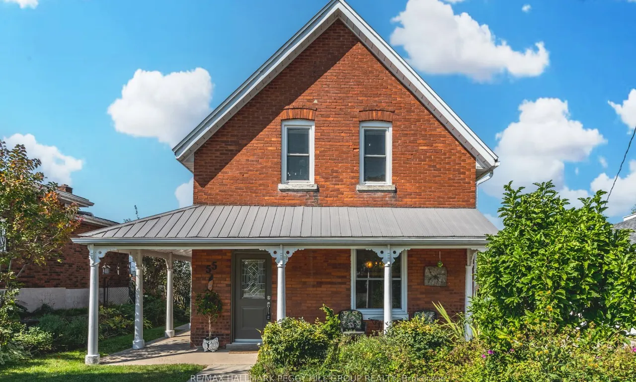 55 Poyntz St, Penetanguishene, ON L9M 1N6