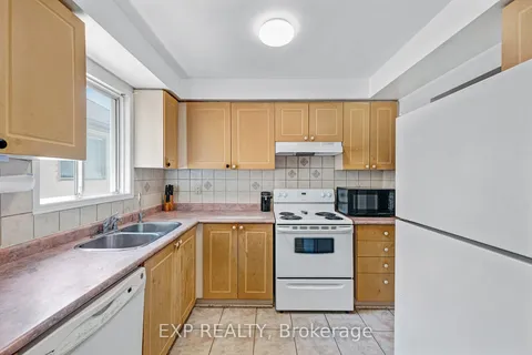 197 Dyer Dr, Wasaga Beach, ON L9Z 1L9