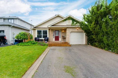 16 Gosney Cres, Barrie, ON L4N 6T6