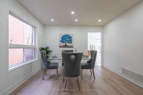 339 Livingstone St, Barrie, ON L4N 7C5