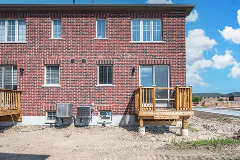 70 West Oak Tr, Barrie, ON L9J 0K8