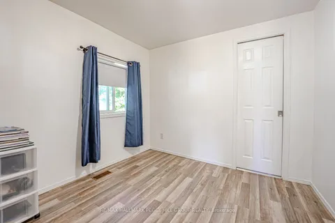 3301 Pleasant Rd, Severn, ON L3V 6H3