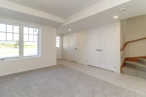 15 Lana Circ, Wasaga Beach, ON L9Z 0L2