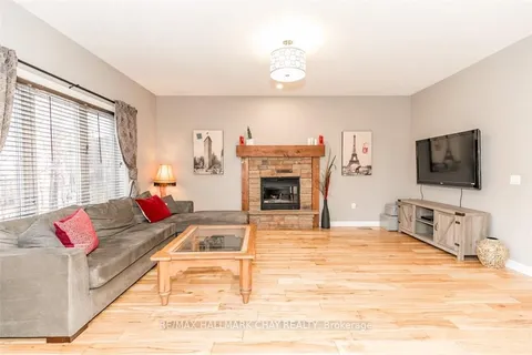 11 OAKMONT Ave, Oro-Medonte, ON L0L 2L0