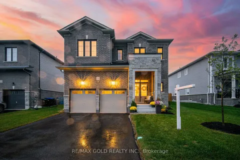 15 Autumn Dr, Wasaga Beach, ON L9Z 0K7