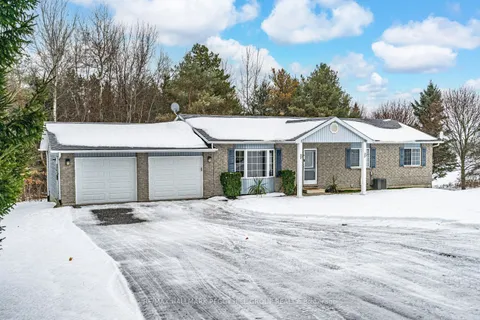 29 Melville Crt, Oro-Medonte, ON L0L 2E0