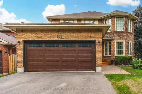 103 Letitia St, Barrie, ON L4N 1P4
