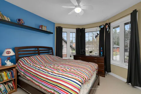 103 Letitia St, Barrie, ON L4N 1P4