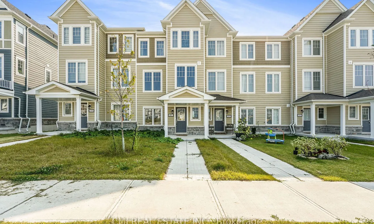 197 Village Gate Dr, Wasaga Beach, ON L9Z 0K2