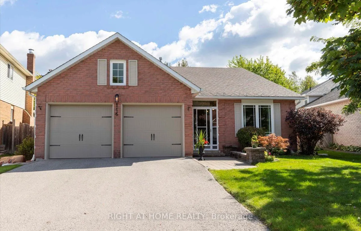 116 Herrell Ave, Barrie, ON L4N 6V1